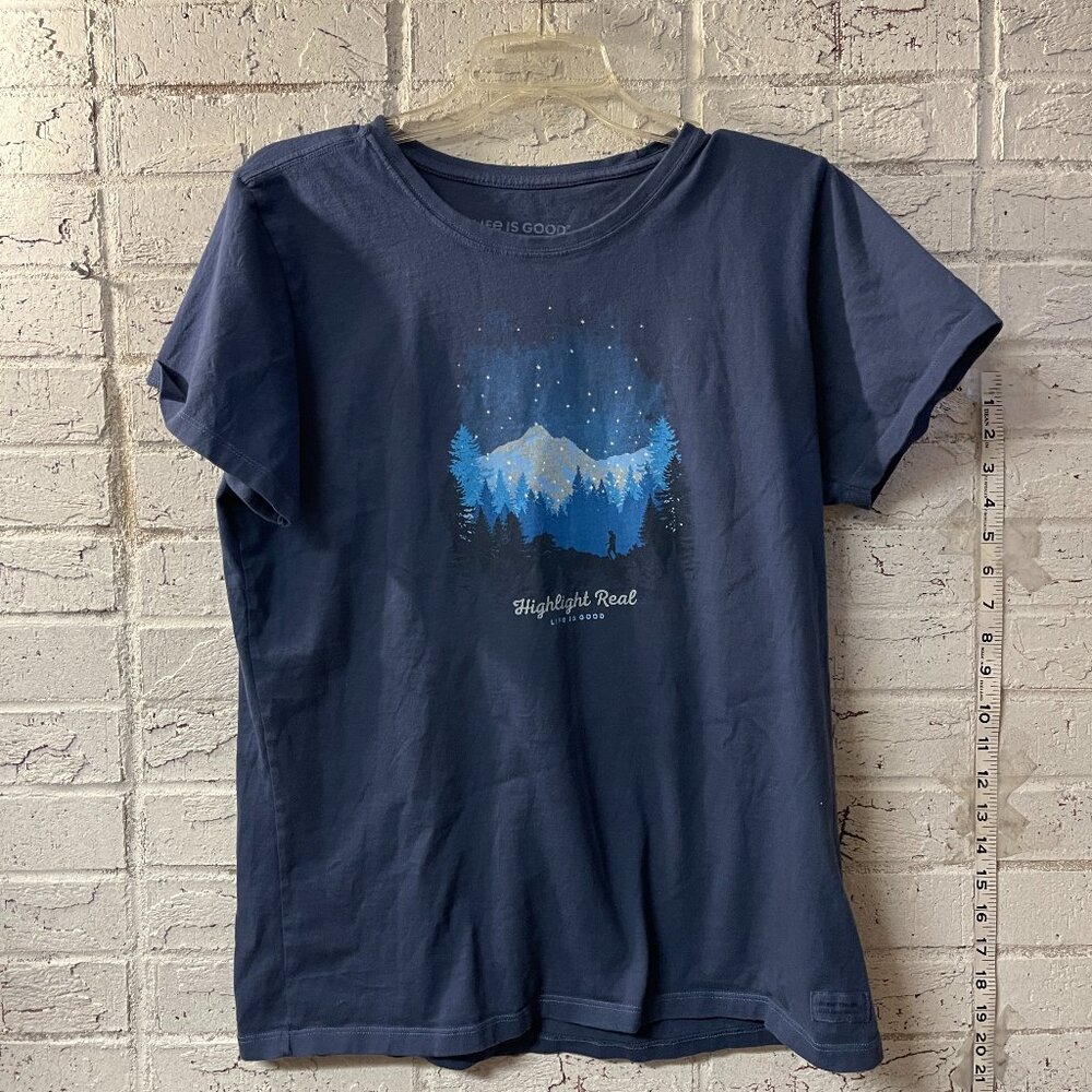 Life is Good Women's Large Blue Crusher Tee – Highlight Real Mountain Starry Nig